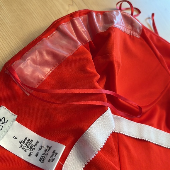 Cache Fire Red Strapless Embellished Dress Sz 0 - Picture 13 of 17